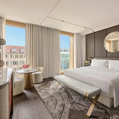 Koenigshof, A Luxury Collection Hotel, Hotel 5*