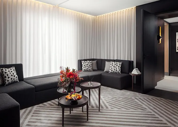 Koenigshof, A Luxury Collection Hotel, Hotel