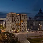 Koenigshof, A Luxury Collection Hotel, Hotel 5*