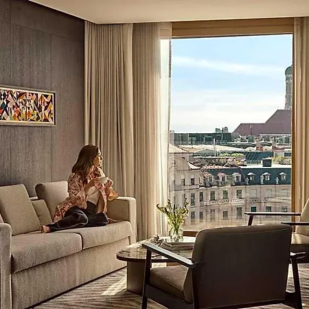 Koenigshof, A Luxury Collection Hotel, Hotel 5*