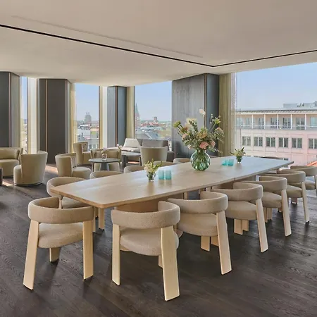 Szálloda Koenigshof, A Luxury Collection Hotel, 5*