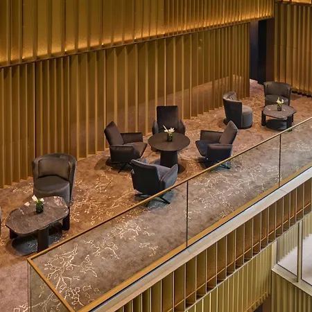 Szálloda Koenigshof, A Luxury Collection Hotel,