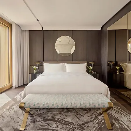 Szálloda Koenigshof, A Luxury Collection Hotel, 5*
