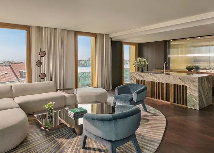 Otel Koenigshof, A Luxury Collection Hotel,