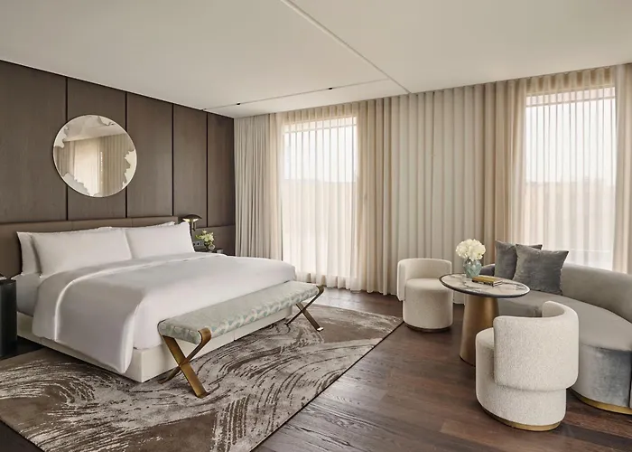 Koenigshof, A Luxury Collection Hotel, Ξενοδοχείο 5*