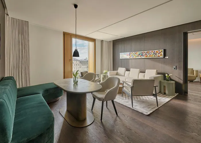 Otel Koenigshof, A Luxury Collection Hotel,