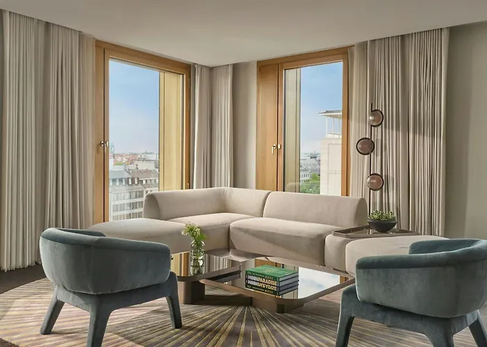 Koenigshof, A Luxury Collection Hotel, Ξενοδοχείο